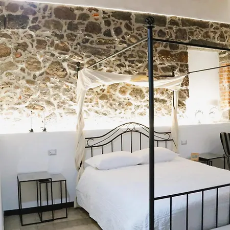Le Mongolfiere Bed & Breakfast *